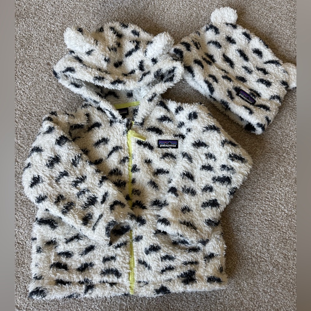 Patagonia snow leopard coat & hat